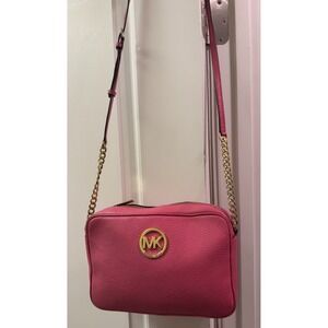 Michael Kors Berry Pink Pebbled Leather Jet Set Large EW Crossbody